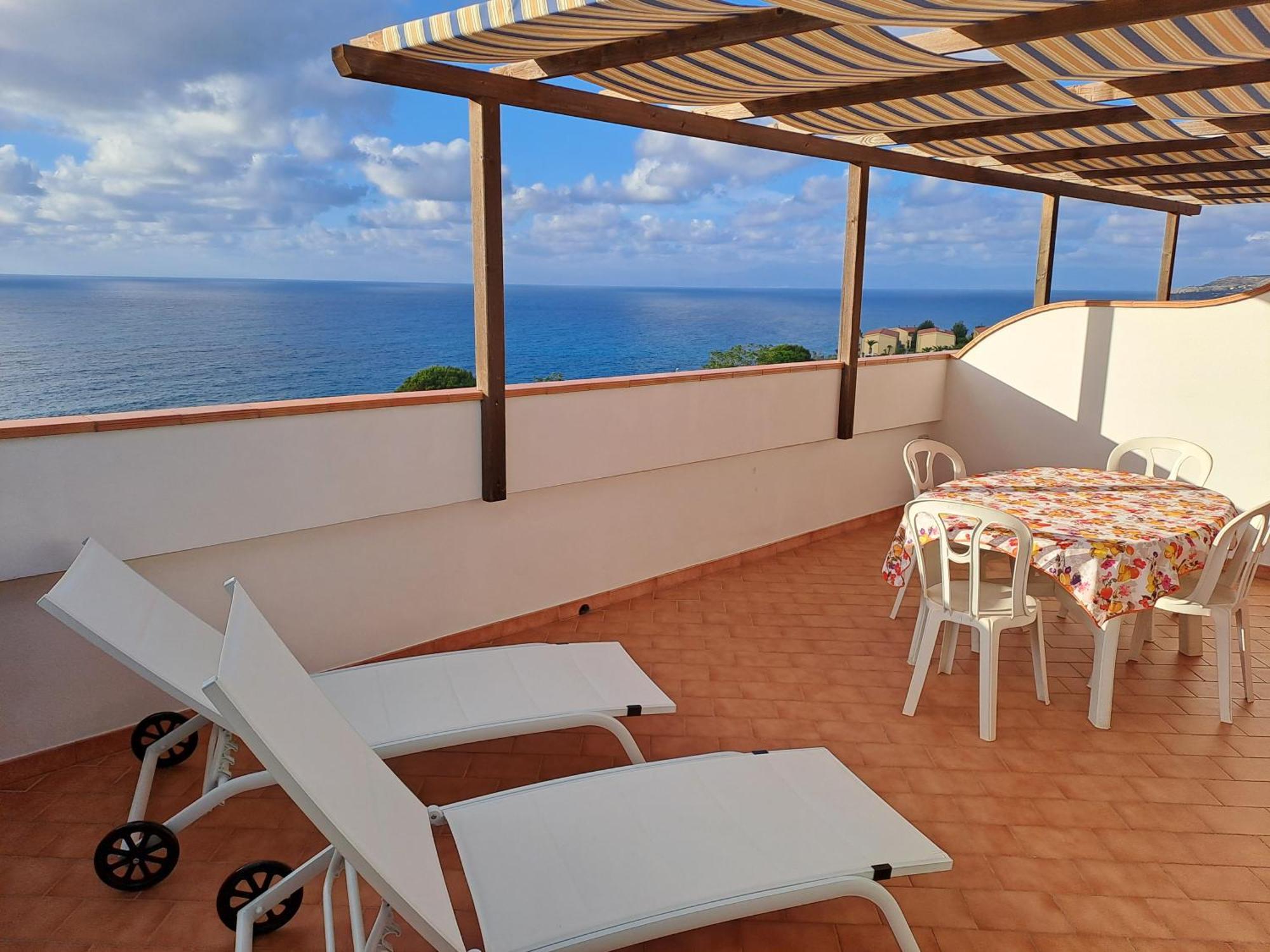 Ferienwohnung Terrazza Michelino Parghelia Exterior foto